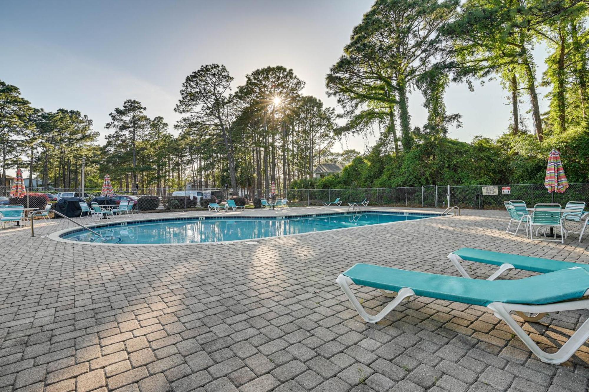 Myrtle Beach Condo With Balcony About 2 Mi To Beach! Eksteriør bilde